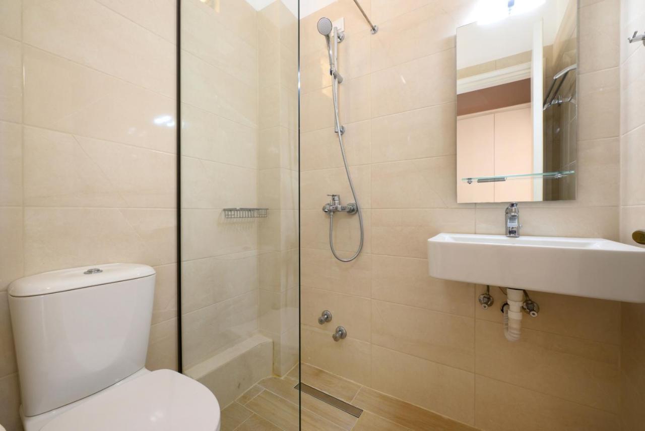Siora Leni Hotel Benitses (Corfu)